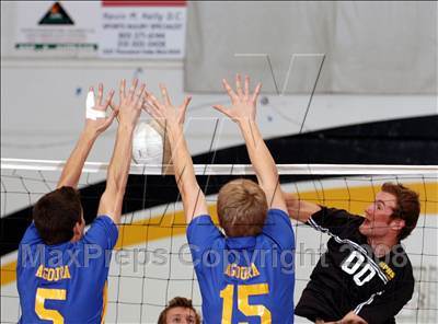 Thumbnail 3 in Agoura @ Newbury Park photogallery.