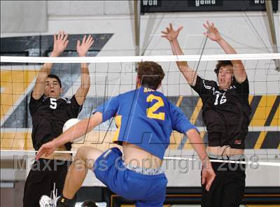 Thumbnail 1 in Agoura @ Newbury Park photogallery.
