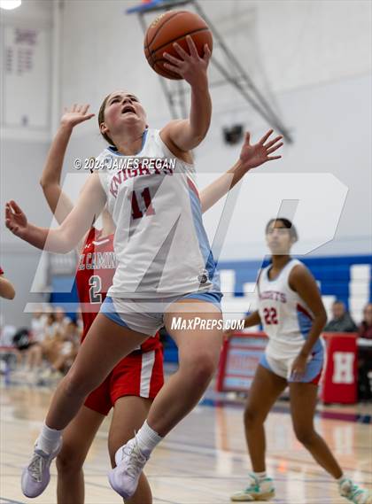 Thumbnail 2 in El Camino @ Hillsdale photogallery.