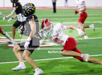 Thumbnail 3 in Glen Rose vs. Seminole (UIL 4A Division II Football Area) photogallery.