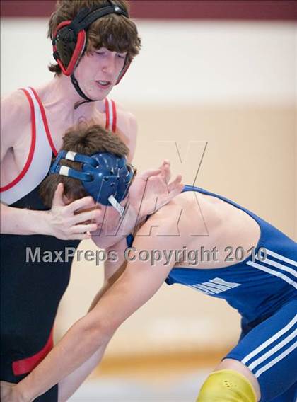Thumbnail 2 in College Park vs St John's photogallery.