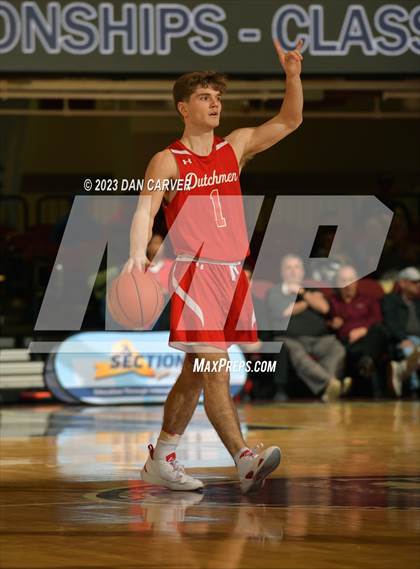 Thumbnail 2 in Tappan Zee vs. Somers (NYSPHSAA Section 1 Class A Final) photogallery.