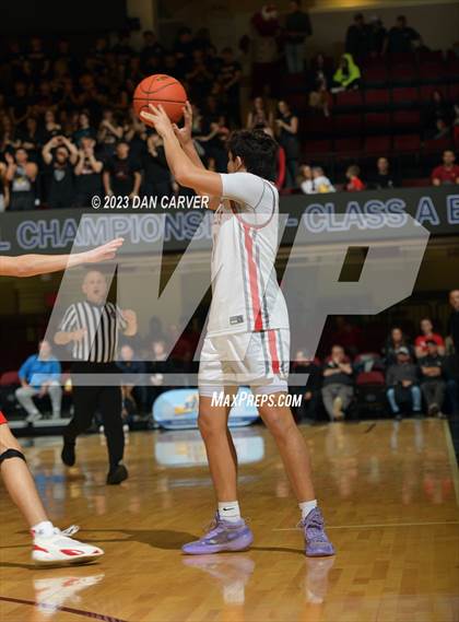 Thumbnail 1 in Tappan Zee vs. Somers (NYSPHSAA Section 1 Class A Final) photogallery.