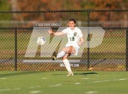 Thumbnail 1 in Exeter vs. Windham (NHIAA Division 1 State FInal) photogallery.