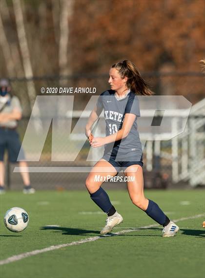Thumbnail 3 in Exeter vs. Windham (NHIAA Division 1 State FInal) photogallery.