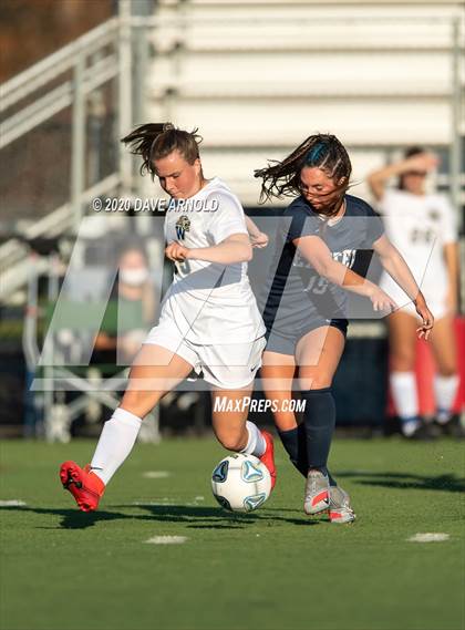 Thumbnail 2 in Exeter vs. Windham (NHIAA Division 1 State FInal) photogallery.
