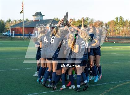 Thumbnail 1 in Exeter vs. Windham (NHIAA Division 1 State FInal) photogallery.