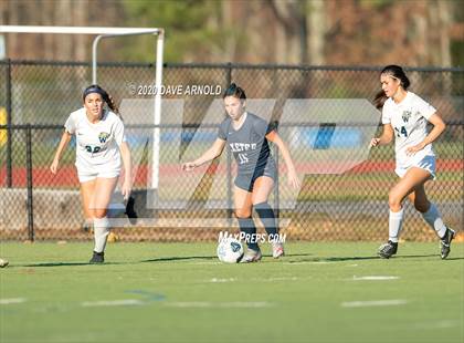 Thumbnail 3 in Exeter vs. Windham (NHIAA Division 1 State FInal) photogallery.