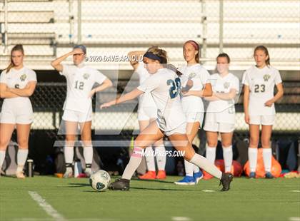 Thumbnail 1 in Exeter vs. Windham (NHIAA Division 1 State FInal) photogallery.