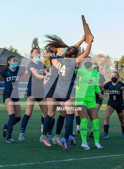 Thumbnail 2 in Exeter vs. Windham (NHIAA Division 1 State FInal) photogallery.