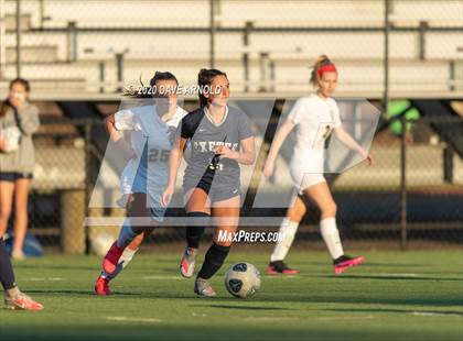 Thumbnail 3 in Exeter vs. Windham (NHIAA Division 1 State FInal) photogallery.