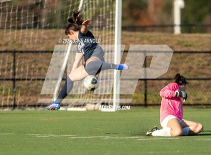 Thumbnail 2 in Exeter vs. Windham (NHIAA Division 1 State FInal) photogallery.