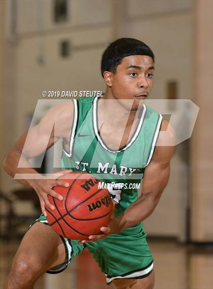 Thumbnail 1 in St. Mary's vs. Garces Memorial (Fr. Barry Christmas Classic) photogallery.