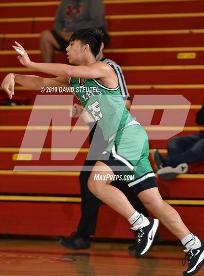 Thumbnail 2 in St. Mary's vs. Garces Memorial (Fr. Barry Christmas Classic) photogallery.