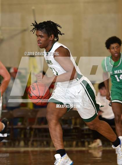 Thumbnail 1 in St. Mary's vs. Garces Memorial (Fr. Barry Christmas Classic) photogallery.