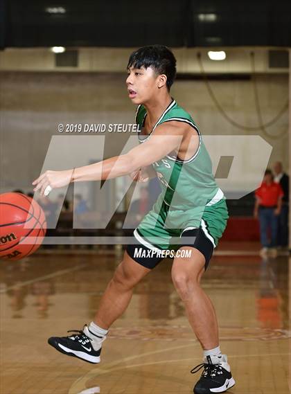 Thumbnail 1 in St. Mary's vs. Garces Memorial (Fr. Barry Christmas Classic) photogallery.