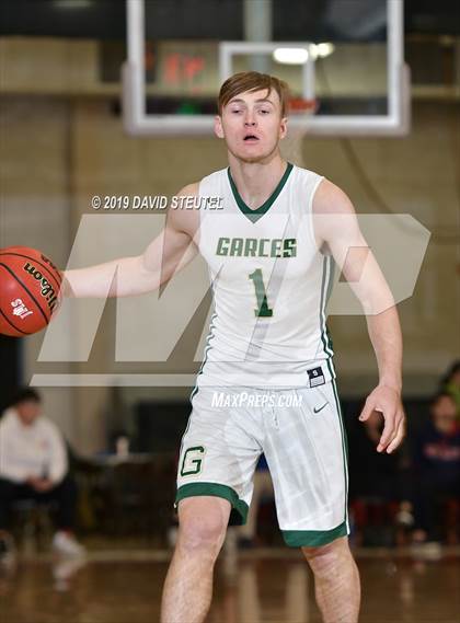 Thumbnail 3 in St. Mary's vs. Garces Memorial (Fr. Barry Christmas Classic) photogallery.