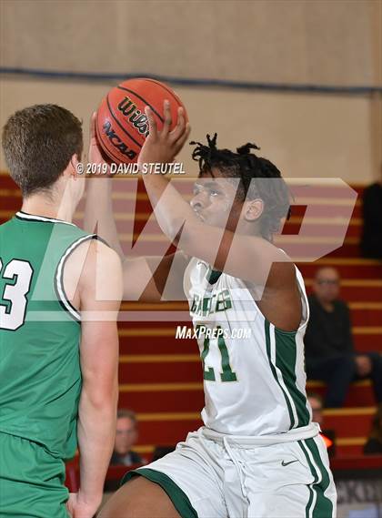 Thumbnail 2 in St. Mary's vs. Garces Memorial (Fr. Barry Christmas Classic) photogallery.