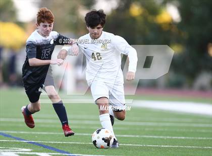 Thumbnail 2 in Brentwood School vs Campbell Hall photogallery.