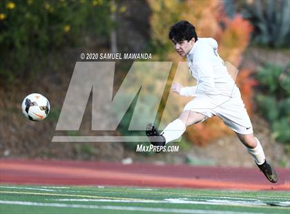 Thumbnail 1 in Brentwood School vs Campbell Hall photogallery.
