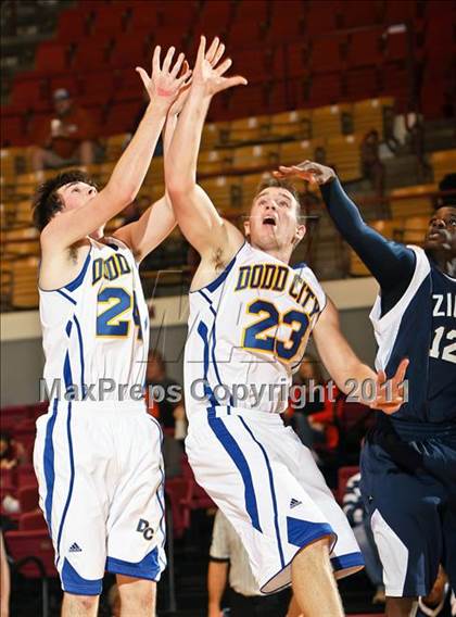 Thumbnail 3 in Zion Academy vs. Dodd City (Fantasy of Lights) photogallery.