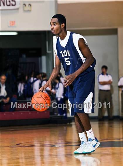Thumbnail 1 in Zion Academy vs. Dodd City (Fantasy of Lights) photogallery.