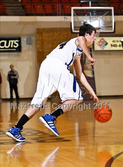 Thumbnail 3 in Zion Academy vs. Dodd City (Fantasy of Lights) photogallery.