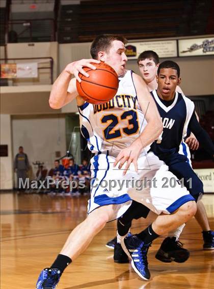 Thumbnail 3 in Zion Academy vs. Dodd City (Fantasy of Lights) photogallery.