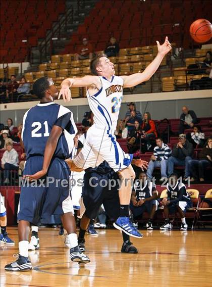 Thumbnail 2 in Zion Academy vs. Dodd City (Fantasy of Lights) photogallery.
