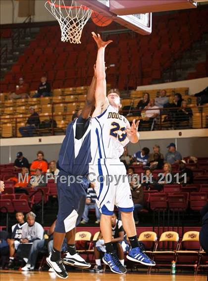 Thumbnail 2 in Zion Academy vs. Dodd City (Fantasy of Lights) photogallery.