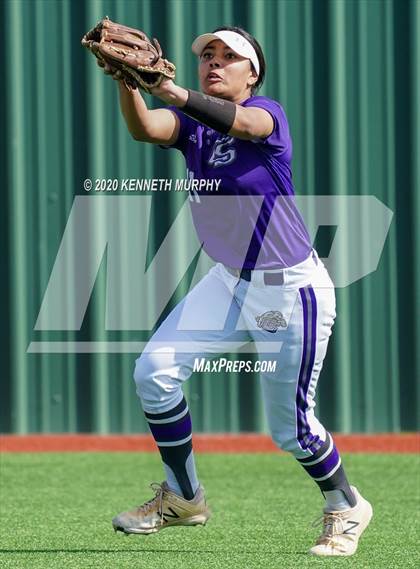 Thumbnail 1 in Carthage vs College Station (Midlothian Tournament) photogallery.