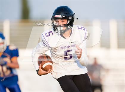 Thumbnail 2 in JV: Bakersfield Christian vs Mission Oak photogallery.