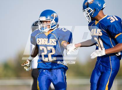 Thumbnail 2 in JV: Bakersfield Christian vs Mission Oak photogallery.