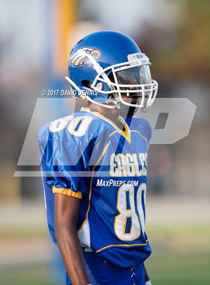 Thumbnail 3 in JV: Bakersfield Christian vs Mission Oak photogallery.