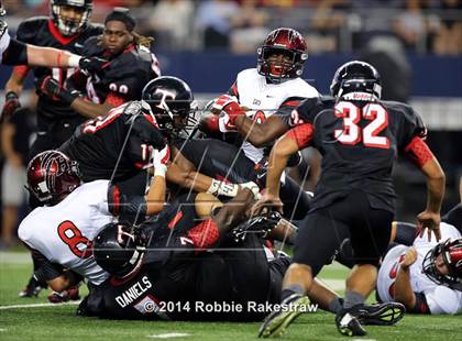 Thumbnail 2 in Trinity vs. Rockwall-Heath photogallery.