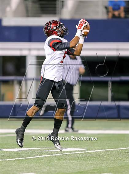 Thumbnail 2 in Trinity vs. Rockwall-Heath photogallery.