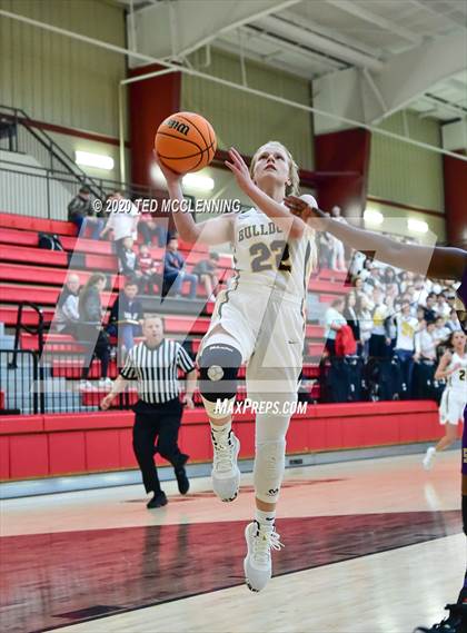 Thumbnail 1 in Quitman vs. England (AAA 2A Regional Playoff) photogallery.