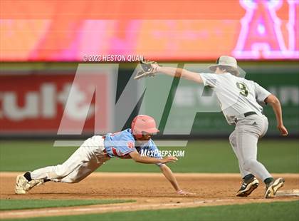 Thumbnail 2 in Long Beach Poly vs. Santa Ana (Halo Classic) photogallery.