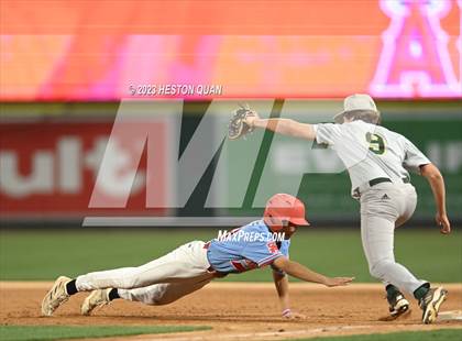 Thumbnail 3 in Long Beach Poly vs. Santa Ana (Halo Classic) photogallery.