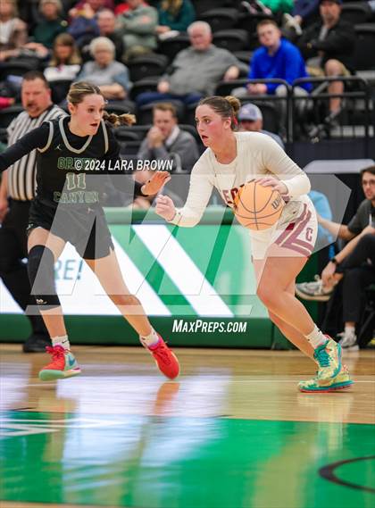 Thumbnail 2 in Green Canyon vs. Cedar (UHSAA 4A Quarterfinal) photogallery.