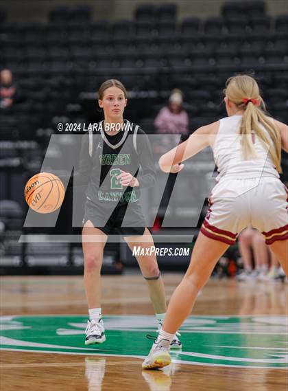 Thumbnail 1 in Green Canyon vs. Cedar (UHSAA 4A Quarterfinal) photogallery.