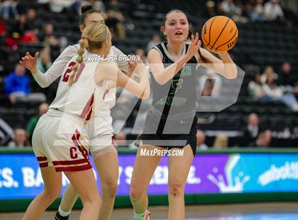 Thumbnail 1 in Green Canyon vs. Cedar (UHSAA 4A Quarterfinal) photogallery.