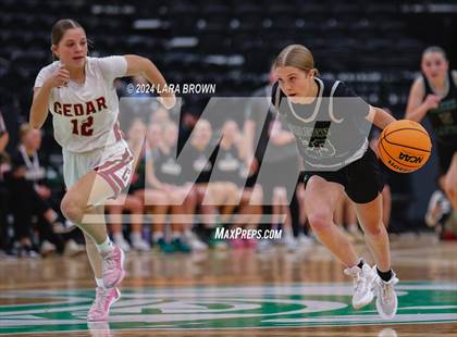 Thumbnail 1 in Green Canyon vs. Cedar (UHSAA 4A Quarterfinal) photogallery.