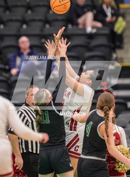 Thumbnail 1 in Green Canyon vs. Cedar (UHSAA 4A Quarterfinal) photogallery.