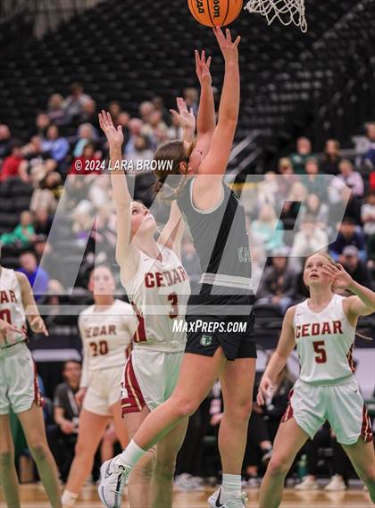 Thumbnail 2 in Green Canyon vs. Cedar (UHSAA 4A Quarterfinal) photogallery.