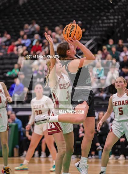 Thumbnail 3 in Green Canyon vs. Cedar (UHSAA 4A Quarterfinal) photogallery.