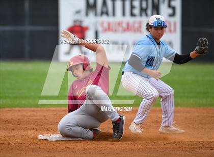 Thumbnail 1 in El Modena @ Villa Park photogallery.