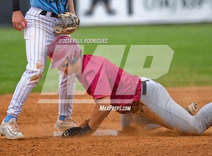Thumbnail 2 in El Modena @ Villa Park photogallery.