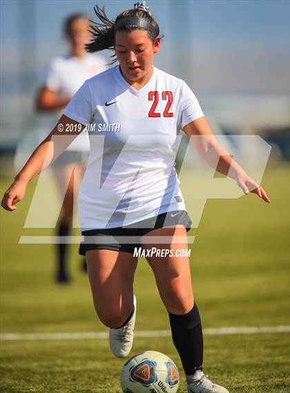 Thumbnail 2 in  Albuquerque Academy vs. Rio Grande (Abq Metro Championships) photogallery.