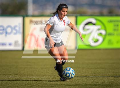 Thumbnail 1 in  Albuquerque Academy vs. Rio Grande (Abq Metro Championships) photogallery.